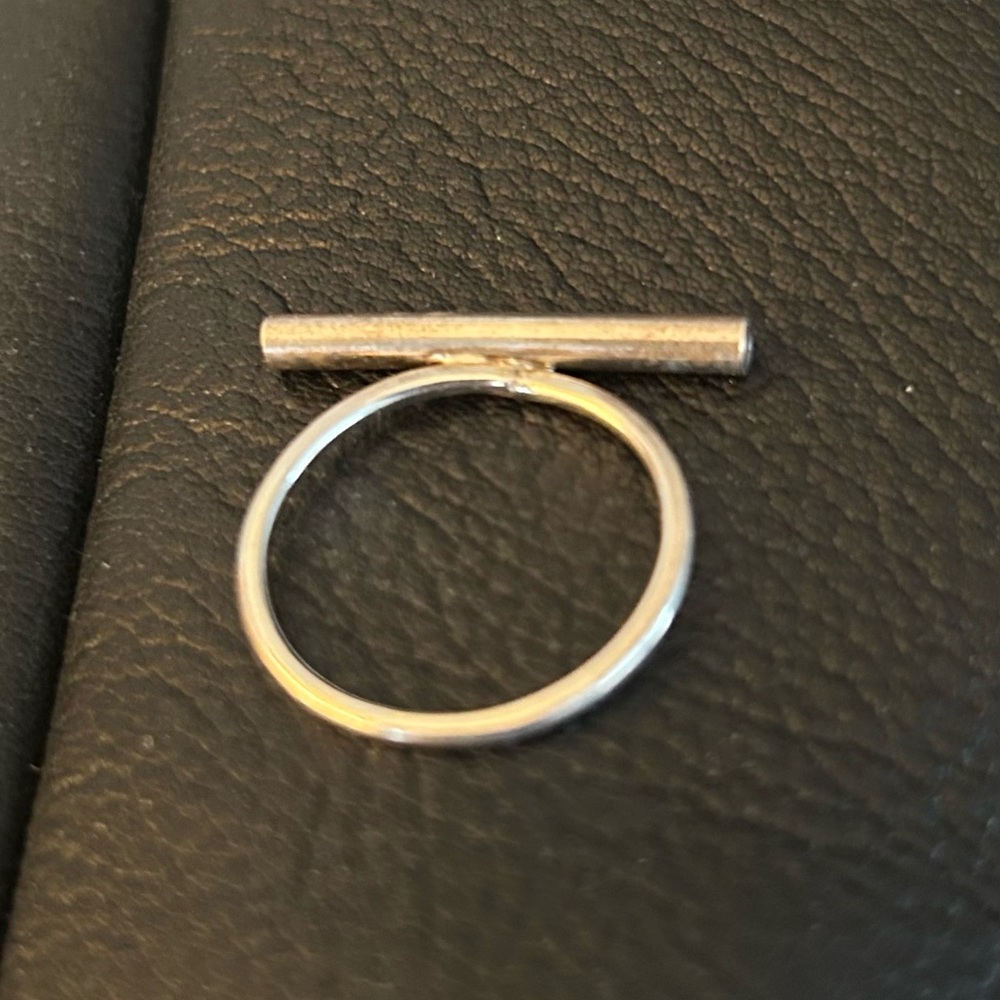 Silver bar ring